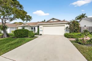 81 Cedar Circle, Boynton Beach, FL 33436 Sold 01/19/26