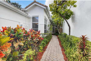 6607 25th Way, Boca Raton, FL 33496 - MLS#R11154077