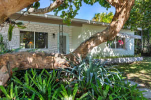 729 Flamingo Drive, West Palm Beach, FL 33401 - MLS#R11154078