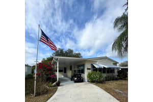 6 Grande Camino Court, Fort Pierce, FL 34951 - MLS#R11154127