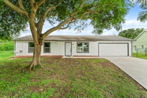 1575 Fresno Road, Port Saint Lucie, FL 34953 - MLS#R11154198