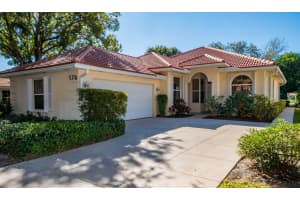 176 Tall Oaks Circle, Palm Beach Gardens, FL 33410 Sold 02/17/26