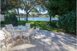 176 Tall Oaks Circle, Palm Beach Gardens, FL 33410 Sold 02/17/26