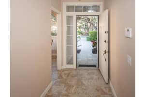 176 Tall Oaks Circle, Palm Beach Gardens, FL 33410 Sold 02/17/26