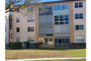 2811 Somerset Drive, Lauderdale Lakes, FL 33311 - MLS#R11154208