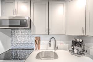 660 Glouchester Street, Boca Raton, FL 33487 - MLS#R11154239