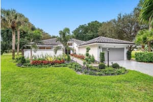 24 Oaks Lane, Boynton Beach, FL 33436 - MLS#R11154256