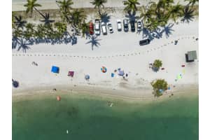 25 Harbour Isle Drive, Fort Pierce, FL 34949 Sold 02/12/26