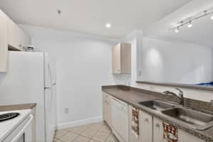 1805 Flagler Drive, West Palm Beach, FL 33407 - MLS#R11154280