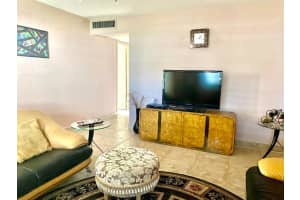 64 Flanders B 64, Delray Beach, FL 33484, Delray Beach, FL 33484 - MLS#R11154310