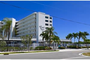 301 Lake Shore Drive, Lake Park, FL 33403 - MLS#R11154426