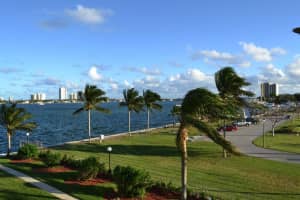 301 Lake Shore Drive, Lake Park, FL 33403 - MLS#R11154426