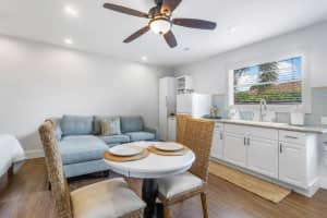 43 Plumosa Lane, Lake Worth, FL 33467 - MLS#R11154436