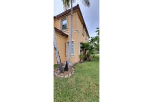 11357 87th Lane, Doral, FL 33178 - MLS#R11154445