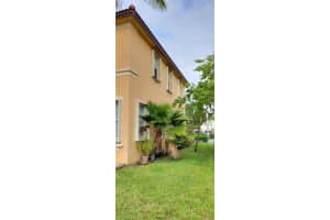 11357 87th Lane, Doral, FL 33178 - MLS#R11154445