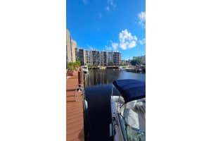 4 Royal Palm Way, Boca Raton, FL 33432 - MLS#R11154490