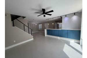 117 Yacht Club Way, Hypoluxo, FL 33462 - MLS#R11154502