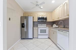 95 Burgundy B, Delray Beach, FL 33484, Delray Beach, FL 33484 - MLS#R11154508