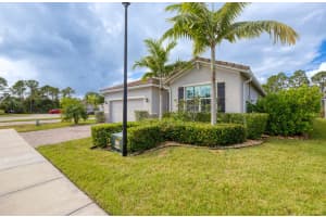 4480 Oakleaf Court, Jensen Beach, FL 34957 - MLS#R11154516