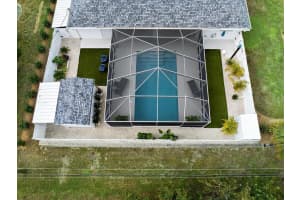 8566 97th Avenue, Vero Beach, FL 32967 - MLS#R11154519