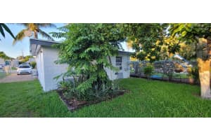 1078 Peak Road, Lake Worth, FL 33462 - MLS#R11154626