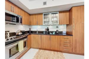 600 Dixie Highway, West Palm Beach, FL 33401 - MLS#R11154648