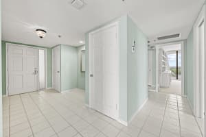 100 Beach Road, Tequesta, FL 33469 - MLS#R11154659