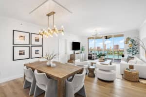 2640 Lake Shore Drive, Riviera Beach, FL 33404 - MLS#R11154746