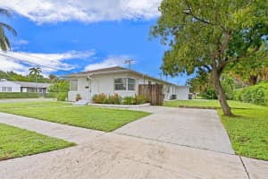 5208 Spruce Avenue, West Palm Beach, FL 33407 - MLS#R11154766