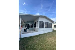 6539 Spanish Lakes Boulevard, Fort Pierce, FL 34951 - MLS#R11154774