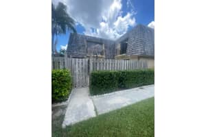 47 Lake Arbor Drive, Palm Springs, FL 33461 - MLS#R11154849