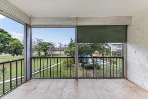 6301 Falls Cir Drive, Lauderhill, FL 33319 - MLS#R11154861