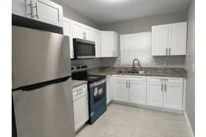 3990 Plum Tree Drive, Lake Worth, FL 33462 - MLS#R11155016