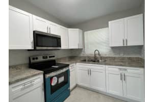 3990 Plum Tree Drive, Lake Worth, FL 33462 - MLS#R11155016