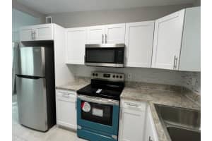 3990 Plum Tree Drive, Lake Worth, FL 33462 - MLS#R11155016