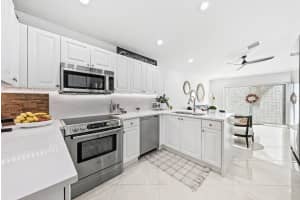 4052 Crescent Creek Place, Coconut Creek, FL 33073 - MLS#R11155055