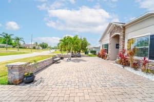 6920 Jorgensen Road, Port Saint Lucie, FL 34983 - MLS#R11155062