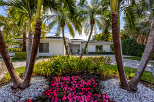 820 N Atlantic Drive, Lantana, Fl 33462 Hypoluxo, FL 33462 - Off Market