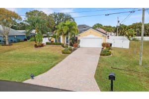 3215 West Snow Road, Port Saint Lucie, FL 34984 - MLS#R11155117