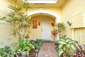 944 Imperial Lake Road, West Palm Beach, FL 33413 - MLS#R11155118