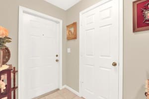 944 Imperial Lake Road, West Palm Beach, FL 33413 - MLS#R11155118