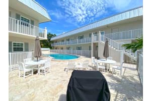 900 Jasmine Lane, Vero Beach, FL 32963 - MLS#R11155142