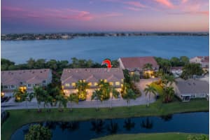 88 Lakeshore Drive, Hypoluxo, FL 33462 - MLS#R11155213