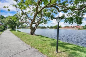701 Laconia Circle, Lake Worth, FL 33467 - MLS#R11155277
