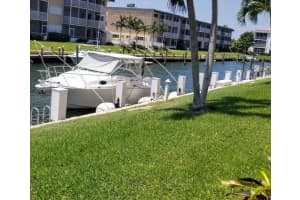 110 Shore Court, North Palm Beach, FL 33408 - MLS#R11155290