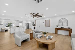 2206 Sw 20th Way, Boynton Beach, Fl 33426 Boynton Beach, FL 33426 - Off Market