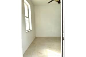 657 30th Terrace, Homestead, FL 33033 - MLS#R11155322