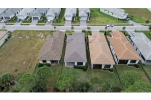 176 SE Via Sangro, Port St. Lucie, FL 34952, Port Saint Lucie, FL 34952 - MLS#R11155353