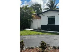 2161 89th Terrace, Pembroke Pines, FL 33024 - MLS#R11155402