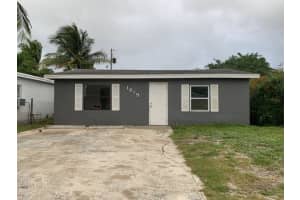 1219 Highland Road, Lantana, FL 33462 - MLS#R11155404